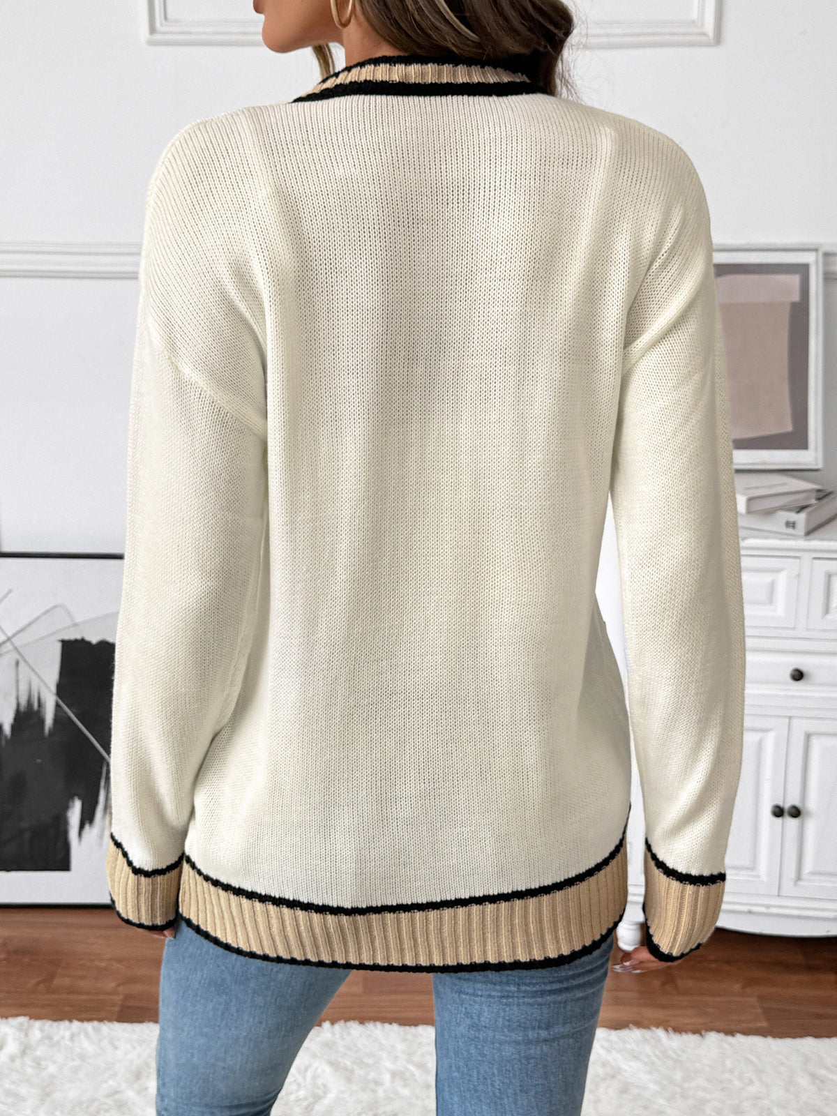 V Neck Cardigan with Contrast Trim and Pockets
